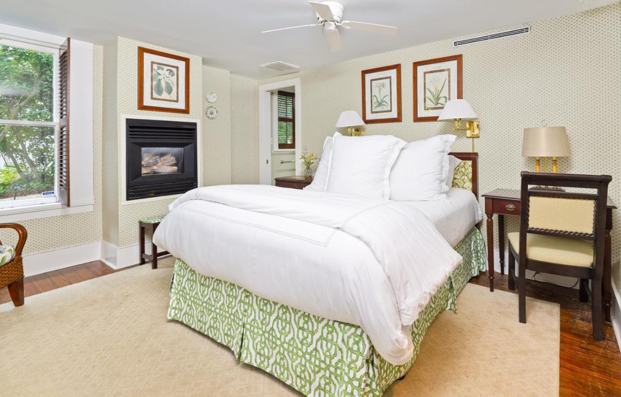 Rhett House Bed and Breakfast Beaufort Exteriör bild